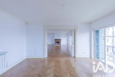 Duplex T4 in Estrela
