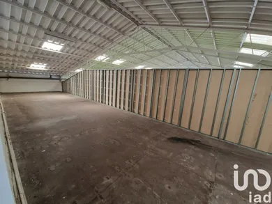 Commercial walls at Anha