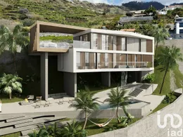 House  in Arco da Calheta