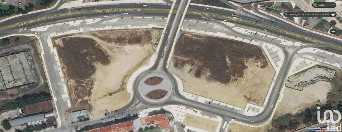 Terreno urbano de 810 m² em Setúbal (São Sebastião)