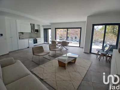 Fotografia 2 de Apartamento 2 quartos de 137 m² em Faro (Sé e São Pedro)