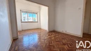 Apartamento T2 em Campo de Ourique
