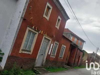 Fotografia 3 de Prédio de 3000 m² em Sepins e Bolho