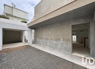 Maison  à Corroios