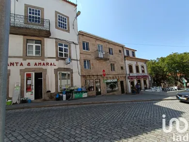 Immeuble  à Gouveia