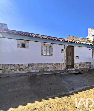 Casa de aldeia  em Santo Aleixo
