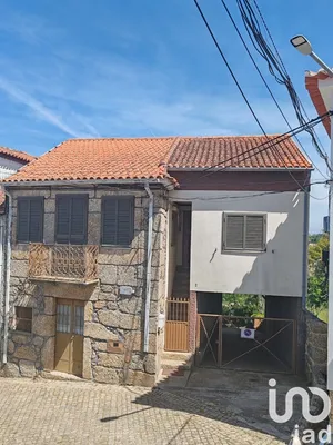 House  at Oliveira do Hospital e São Paio de Gramaços