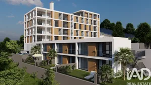 Apartamento T3 em Caniço