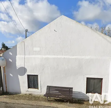 Casa  em Miragaia e Marteleira