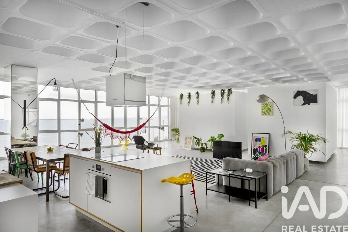 Loft 3 quartos de 275 m² em Marvila